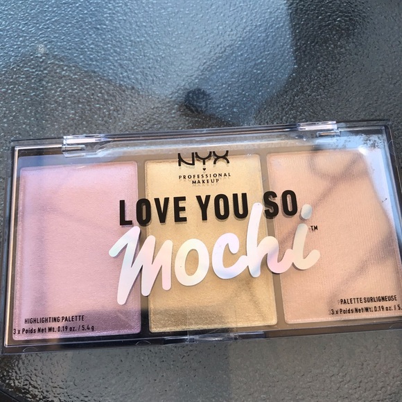 NYX love you so mochi highlighting palette - Picture 1 of 4